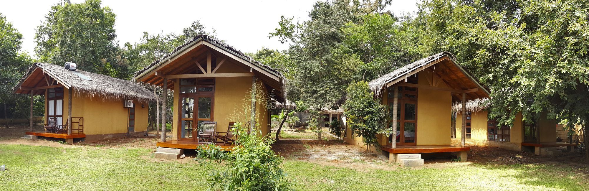 Sat Nam Village Eco-Hotel 시기리야 외부 사진